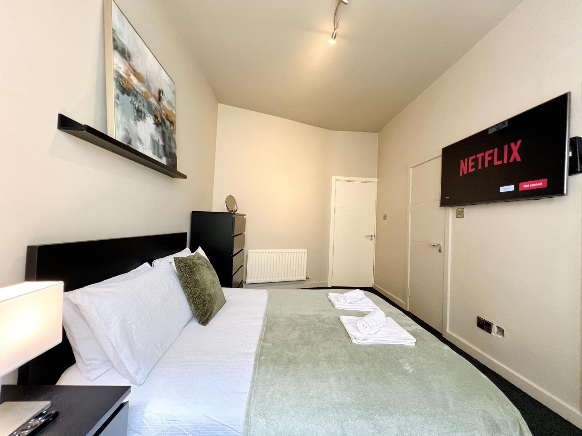 Temple Bar Central Apartment Дублин Экстерьер фото